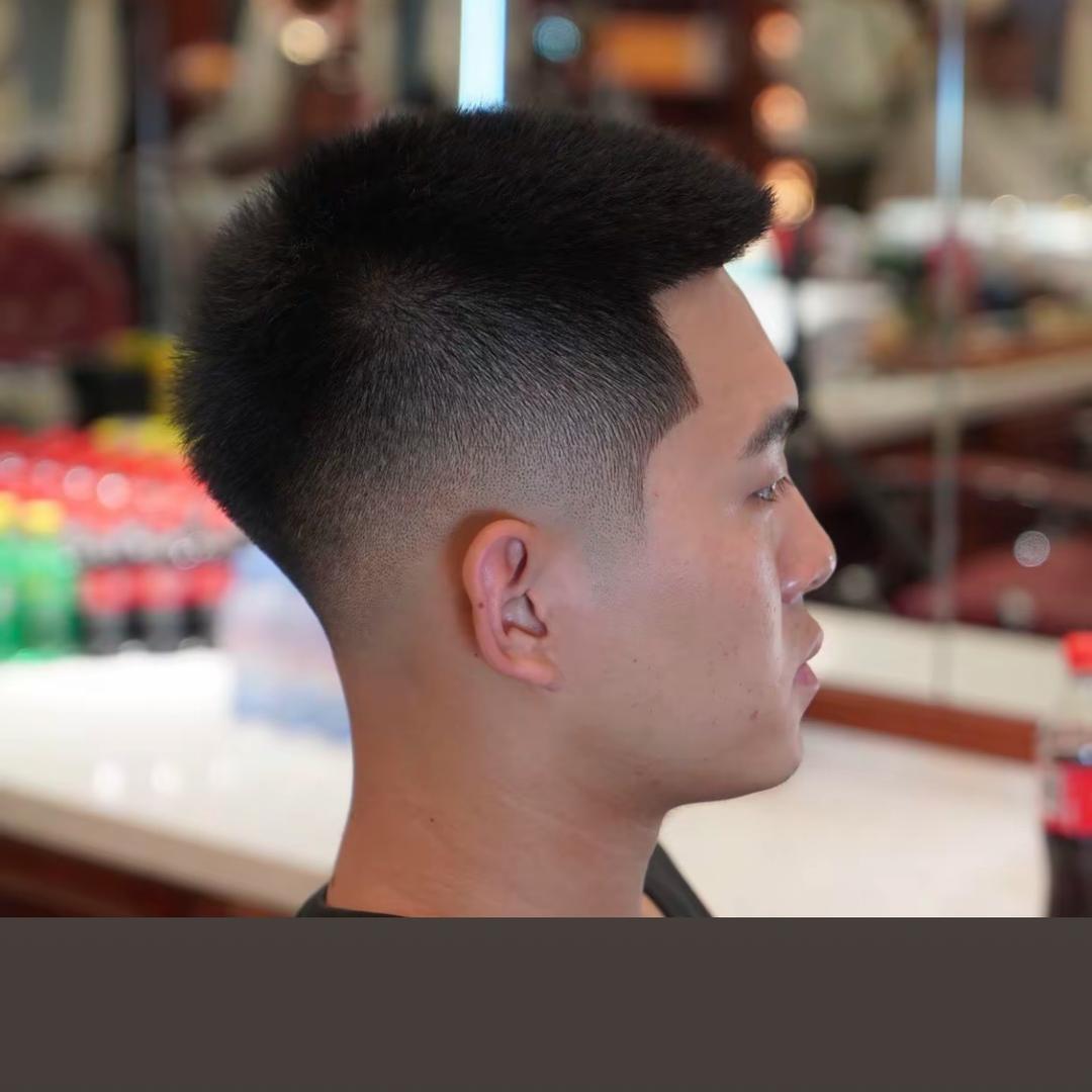 男士理发馆旗舰店