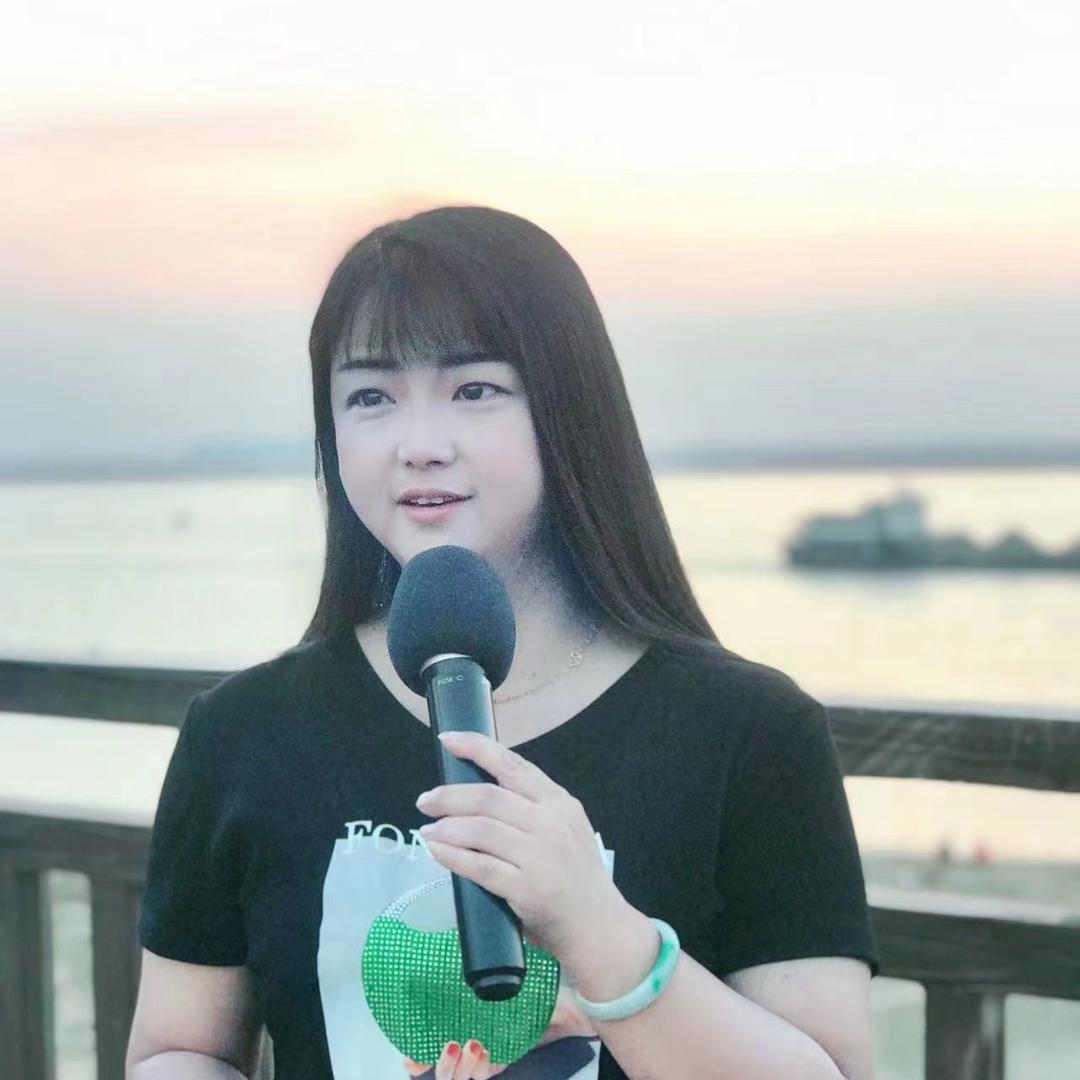 彭芳🎤(开心户外)