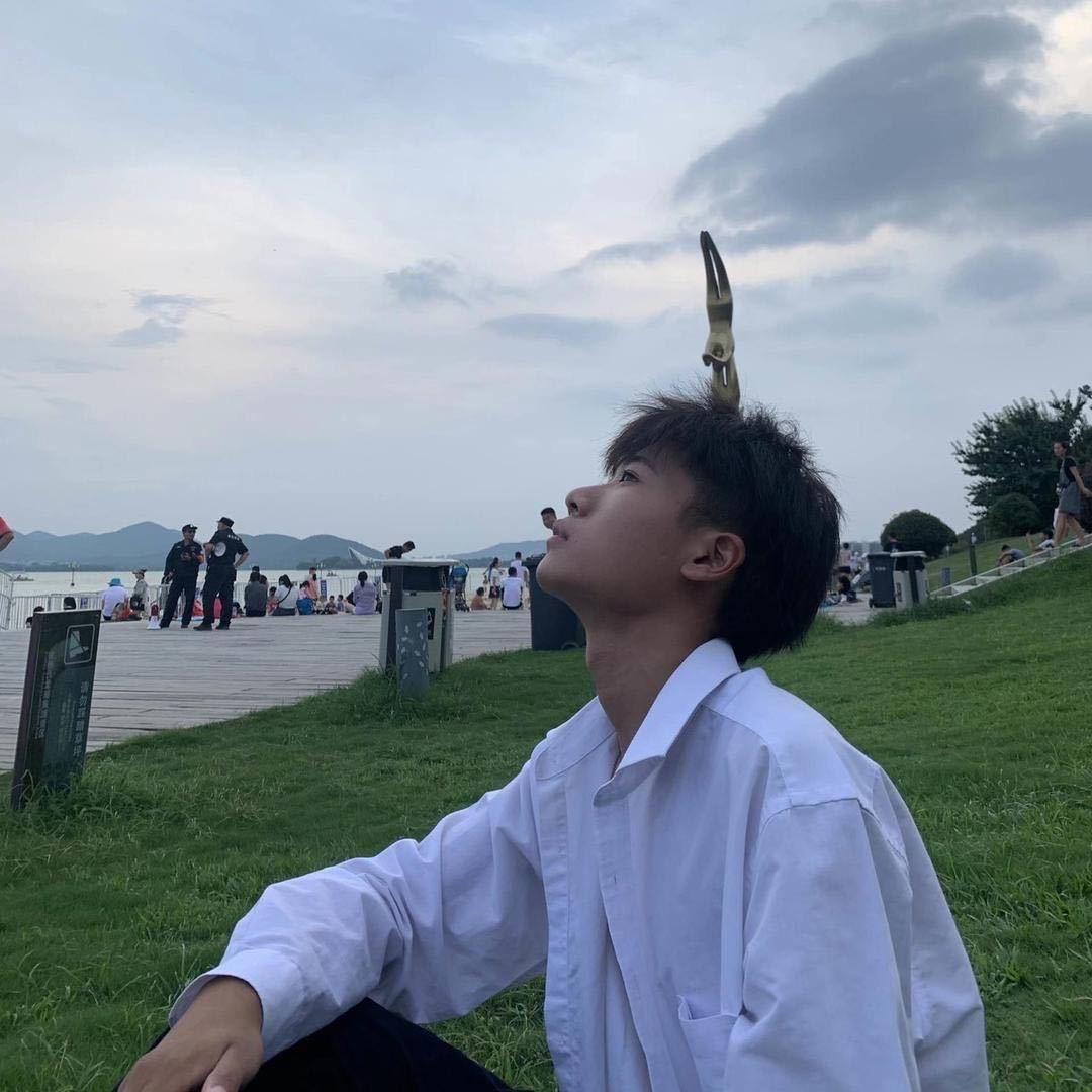 高漪明