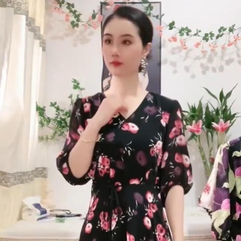 琳姐女装工厂店