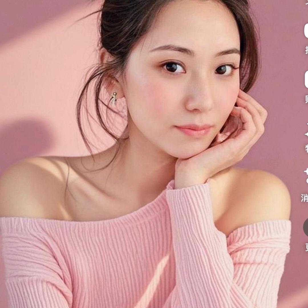 蓝雅服饰店
