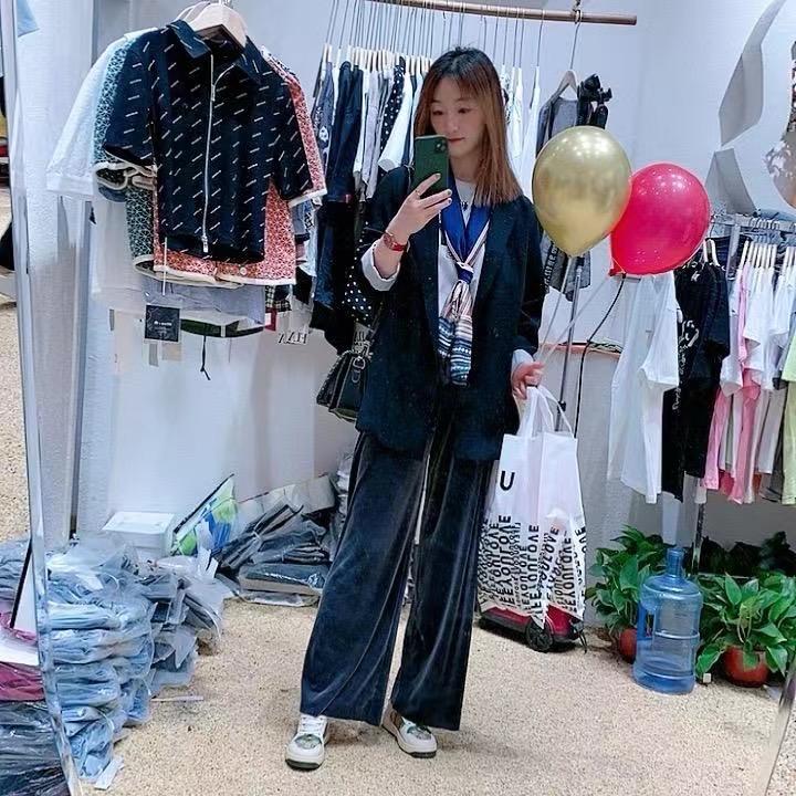 杨小小（自律版）