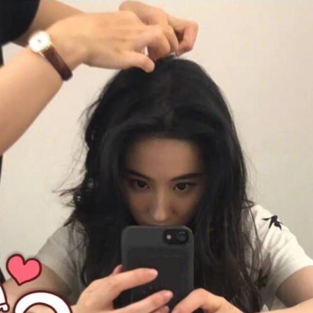 Nicole_