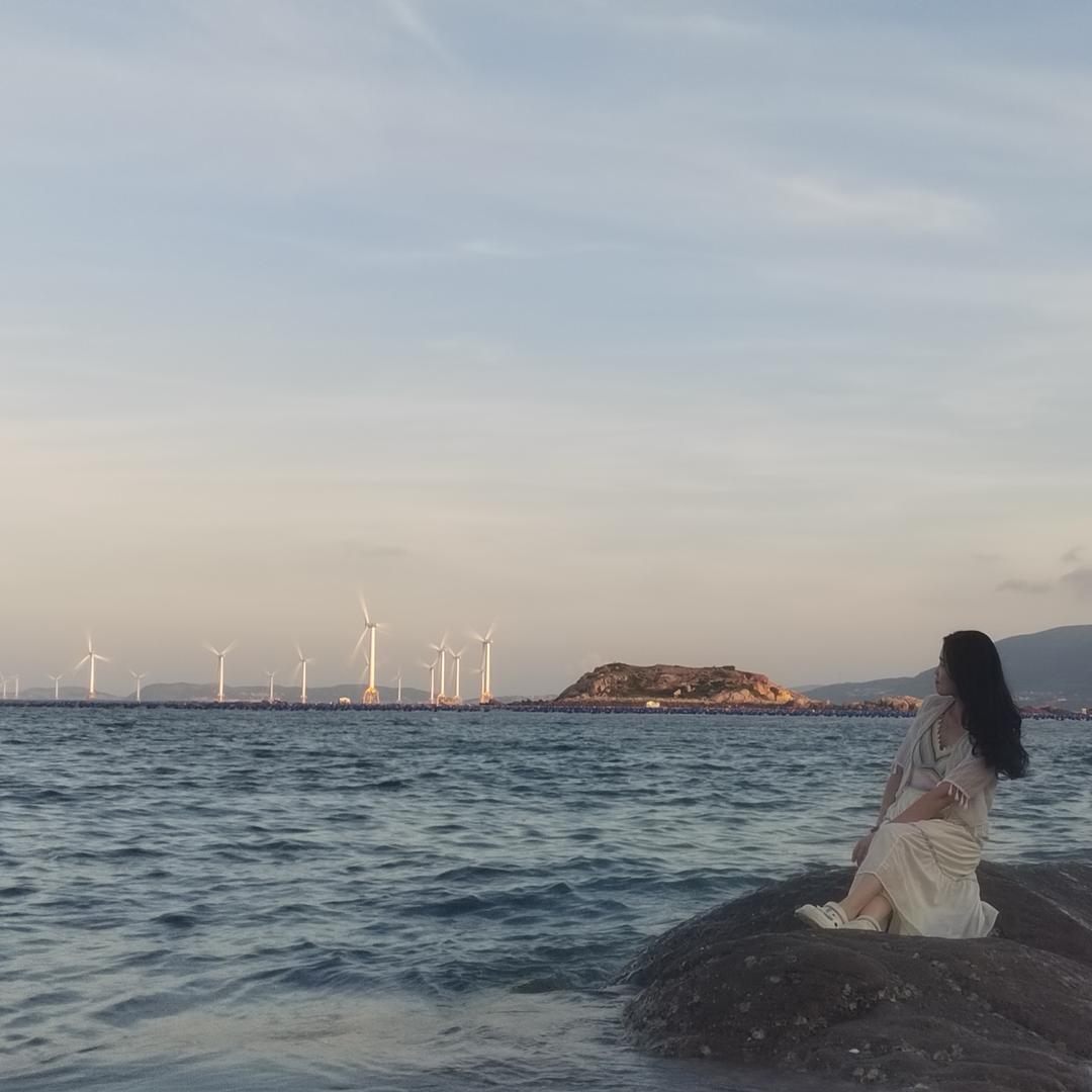 Miss...郑٩(๑òωó๑)۶👑