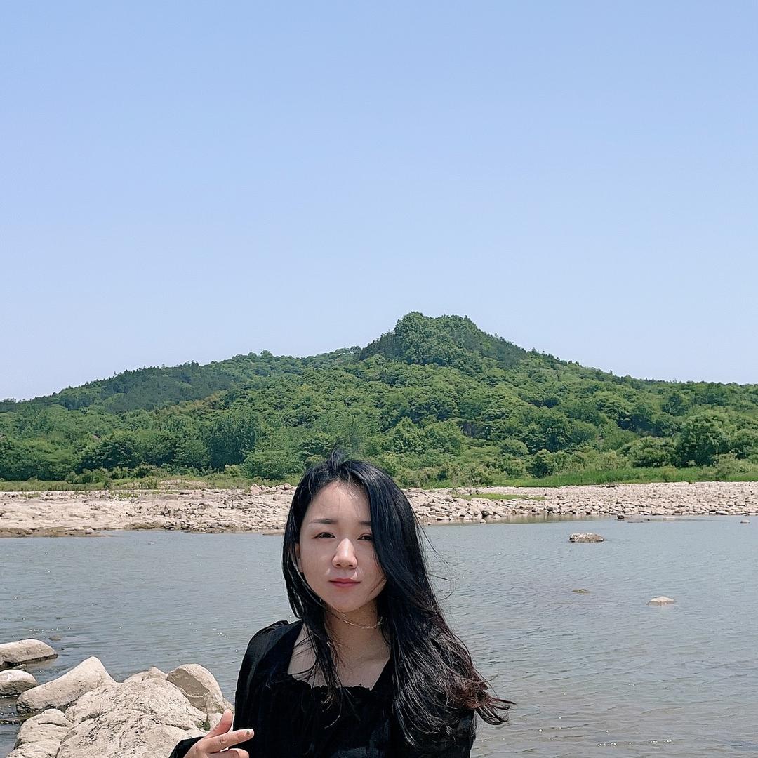 云