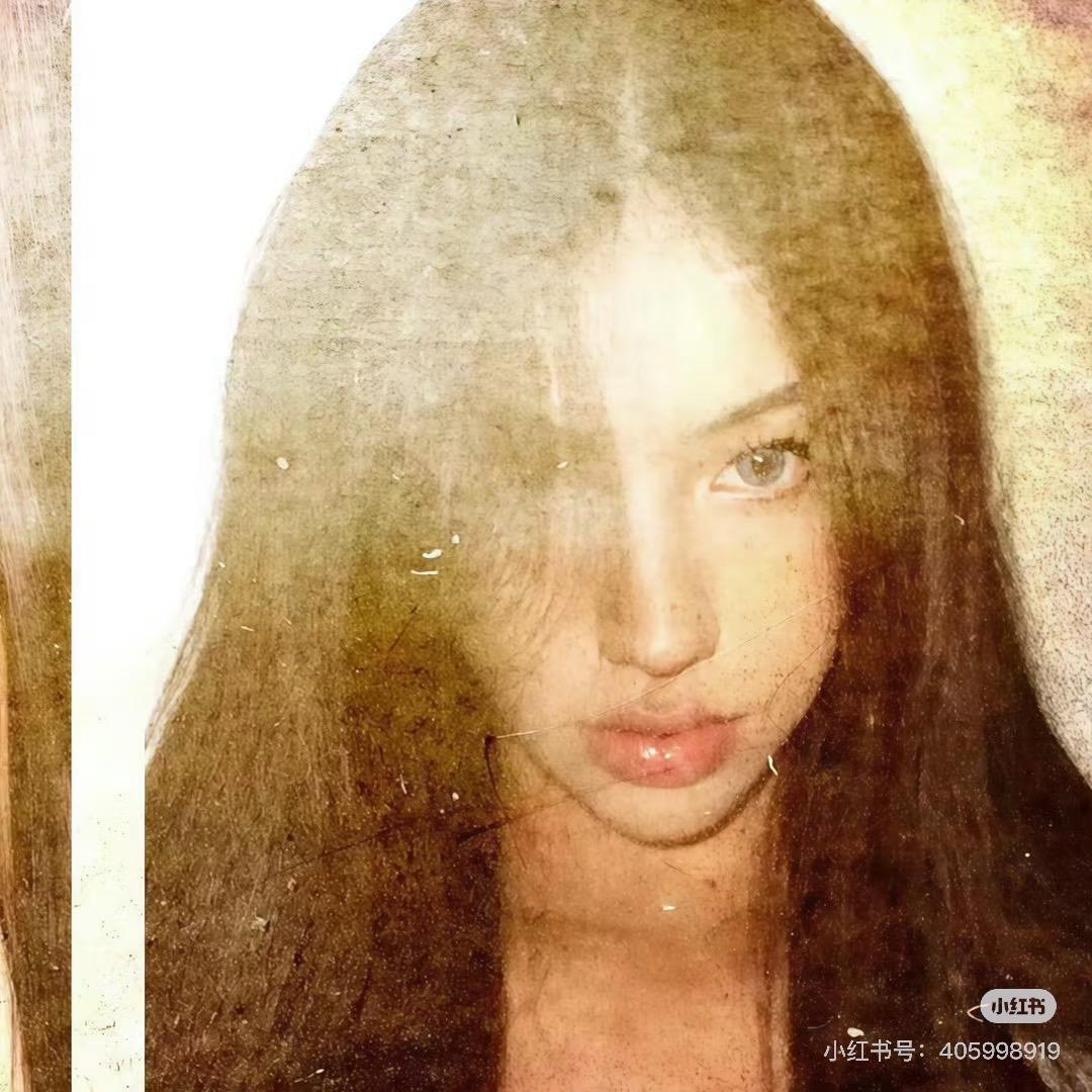 抹指甲油的大怪兽👾