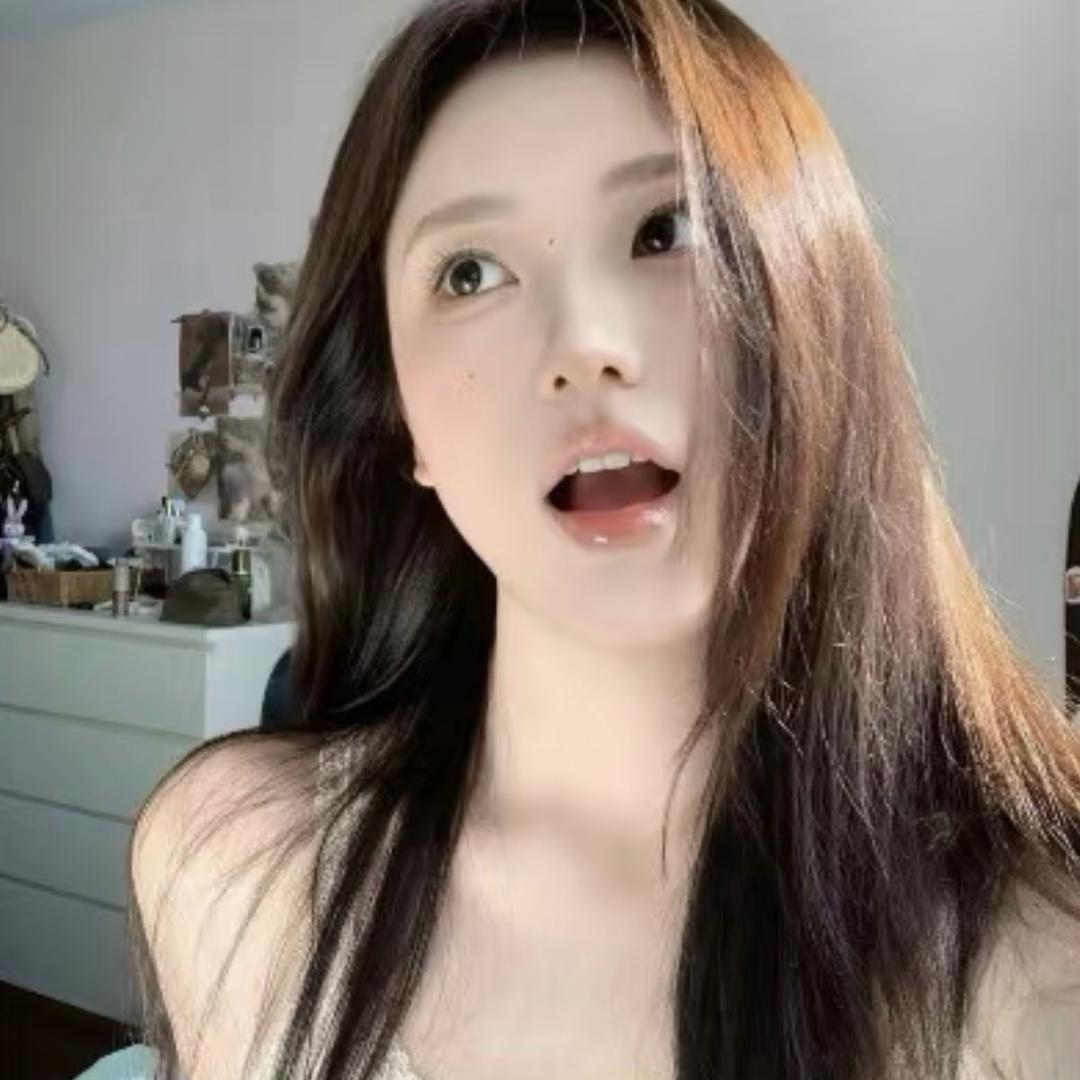 小F·