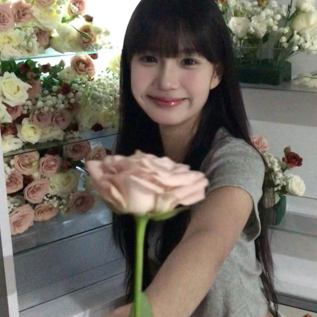 小邹。