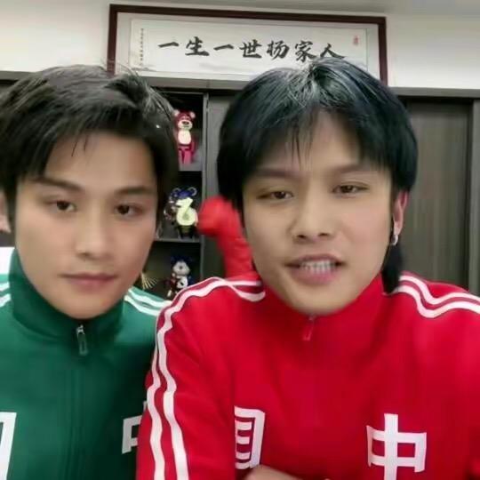 疯狂小杨弟(三只羊授权)