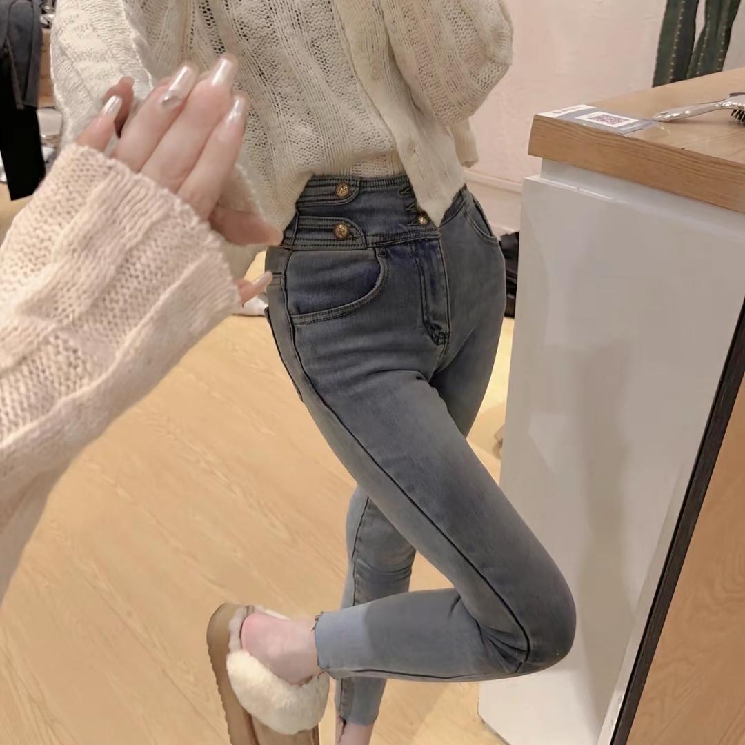 迷人的小妖精🥰