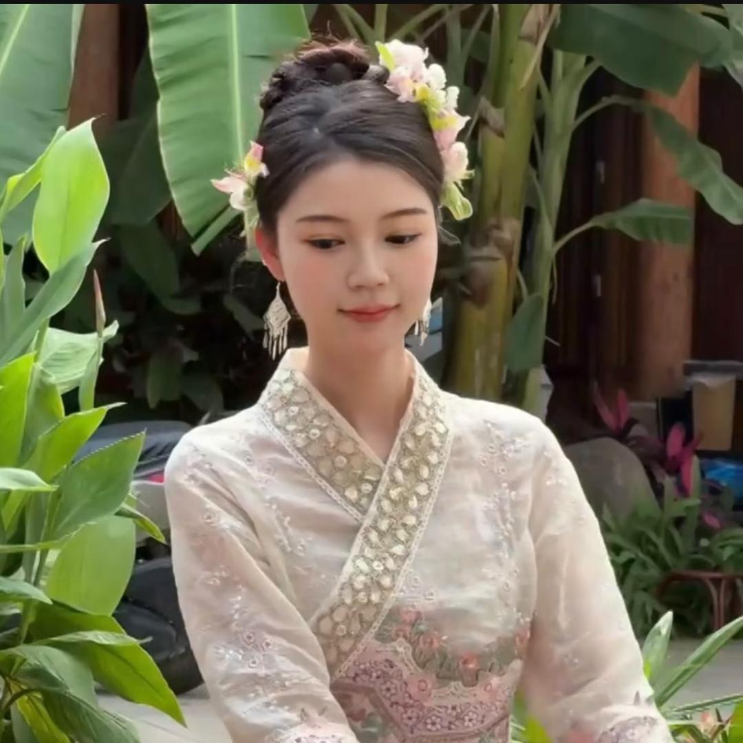 🌾🍃မွၵ်ႇၸဵင်တႆး🌺🎶