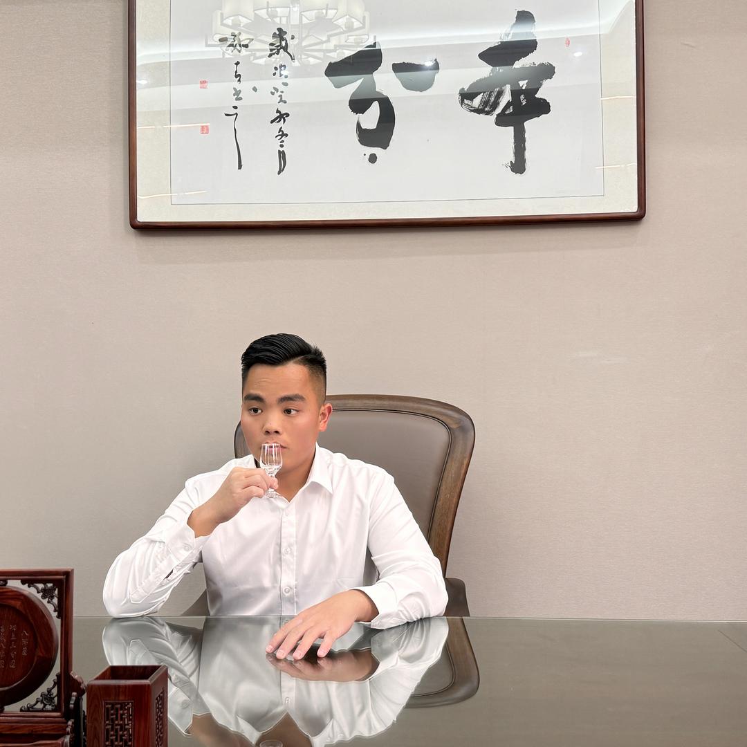 散酒家人-旭哥
