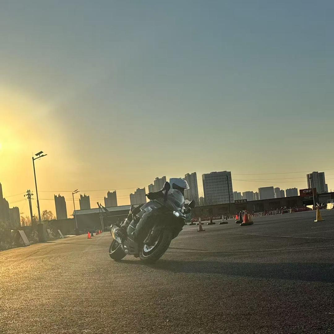 中国烟草-吉公子