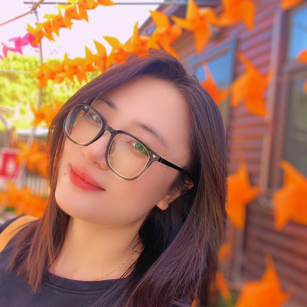 蓝盈盈的乌姜