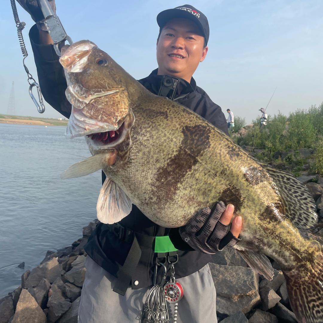 路亚玩家—鱼洋