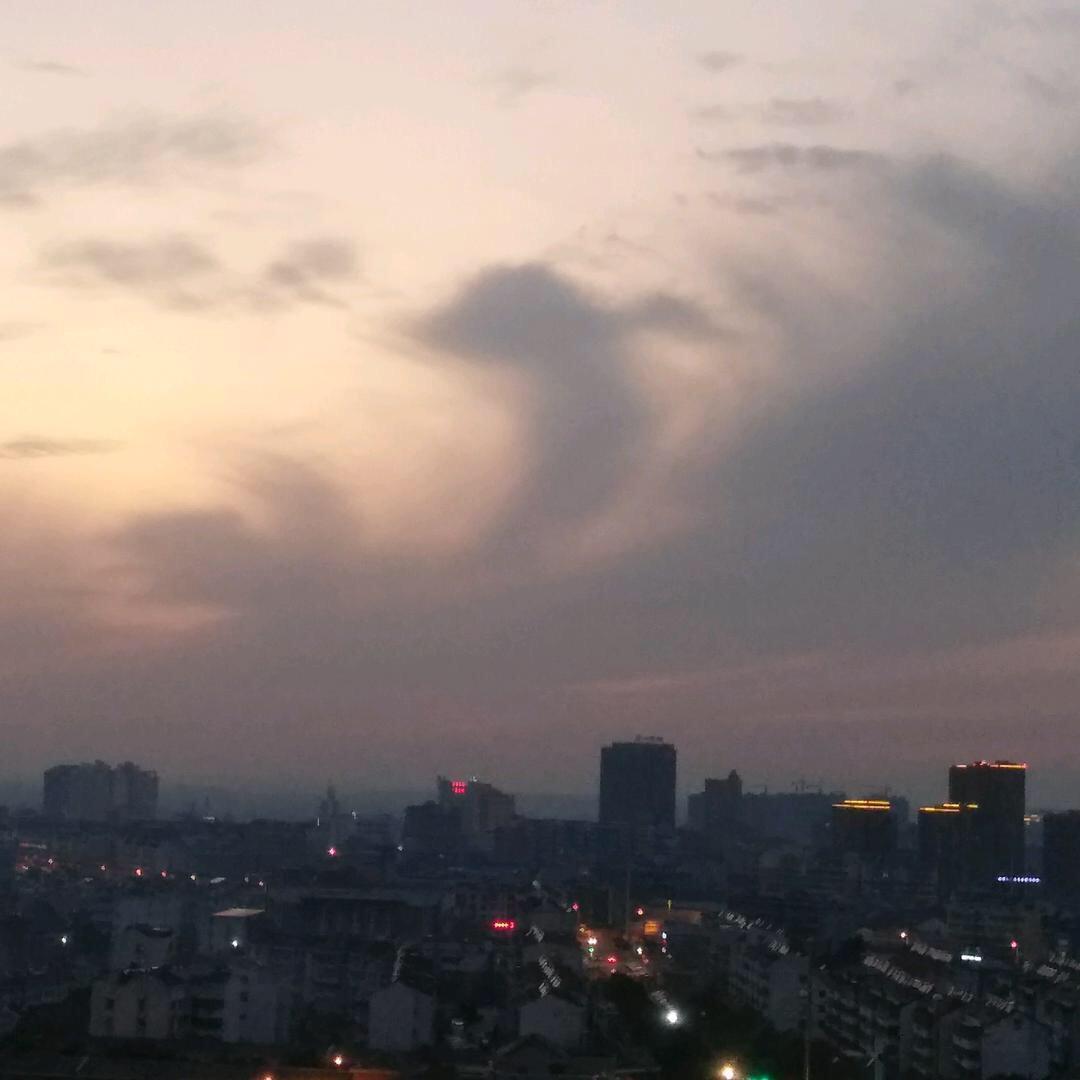 欣欣和小辰
