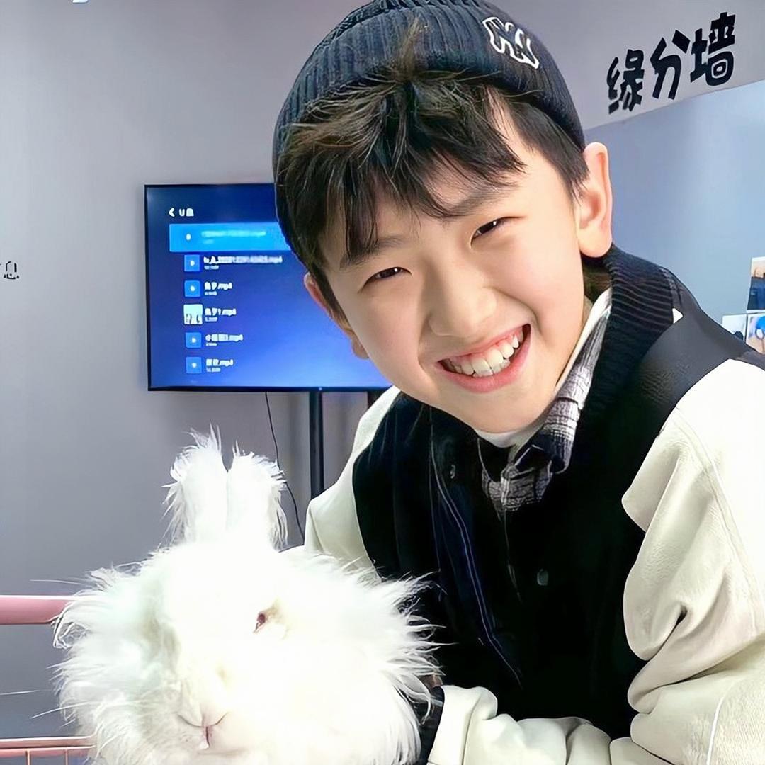 亿碎千绘