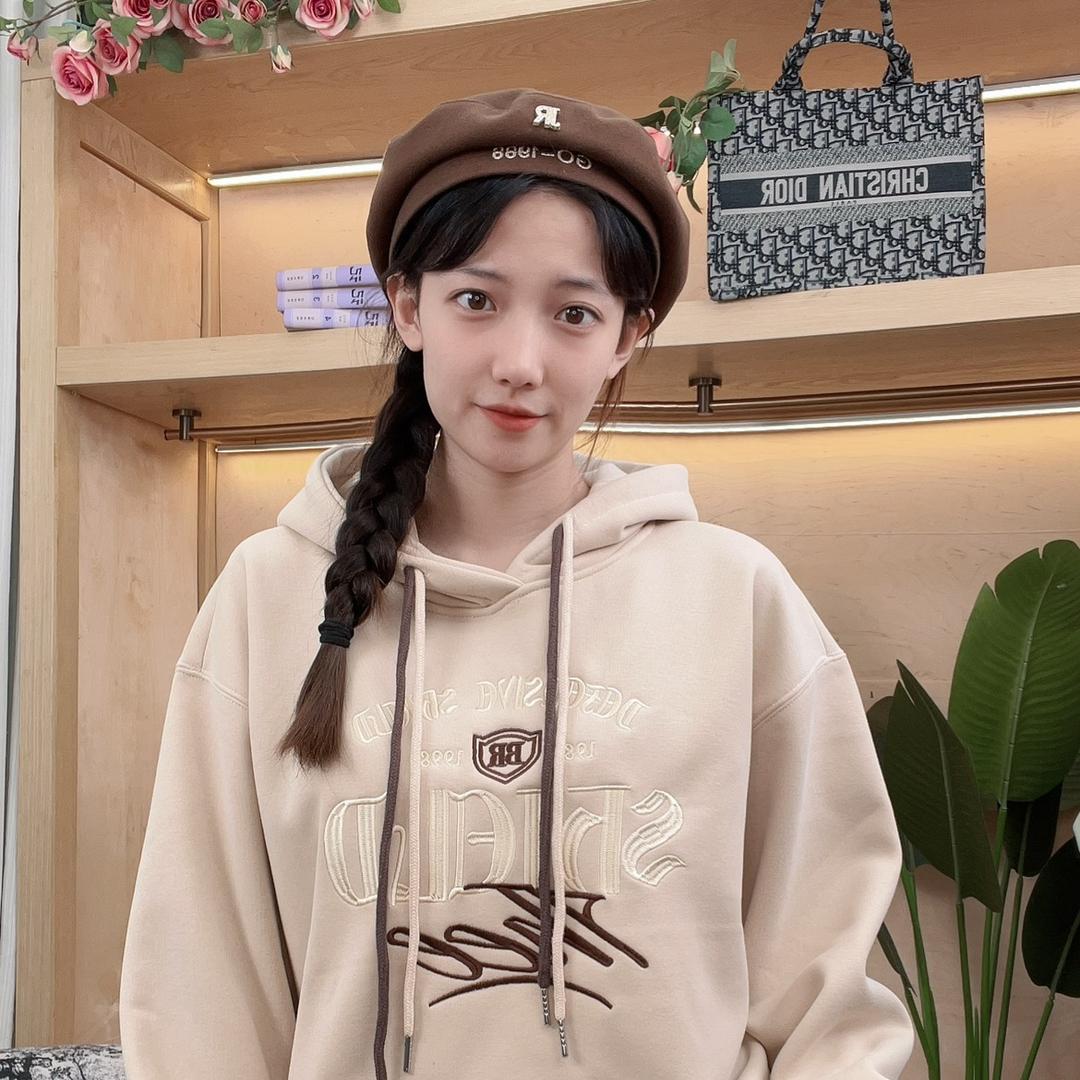 威潮服饰