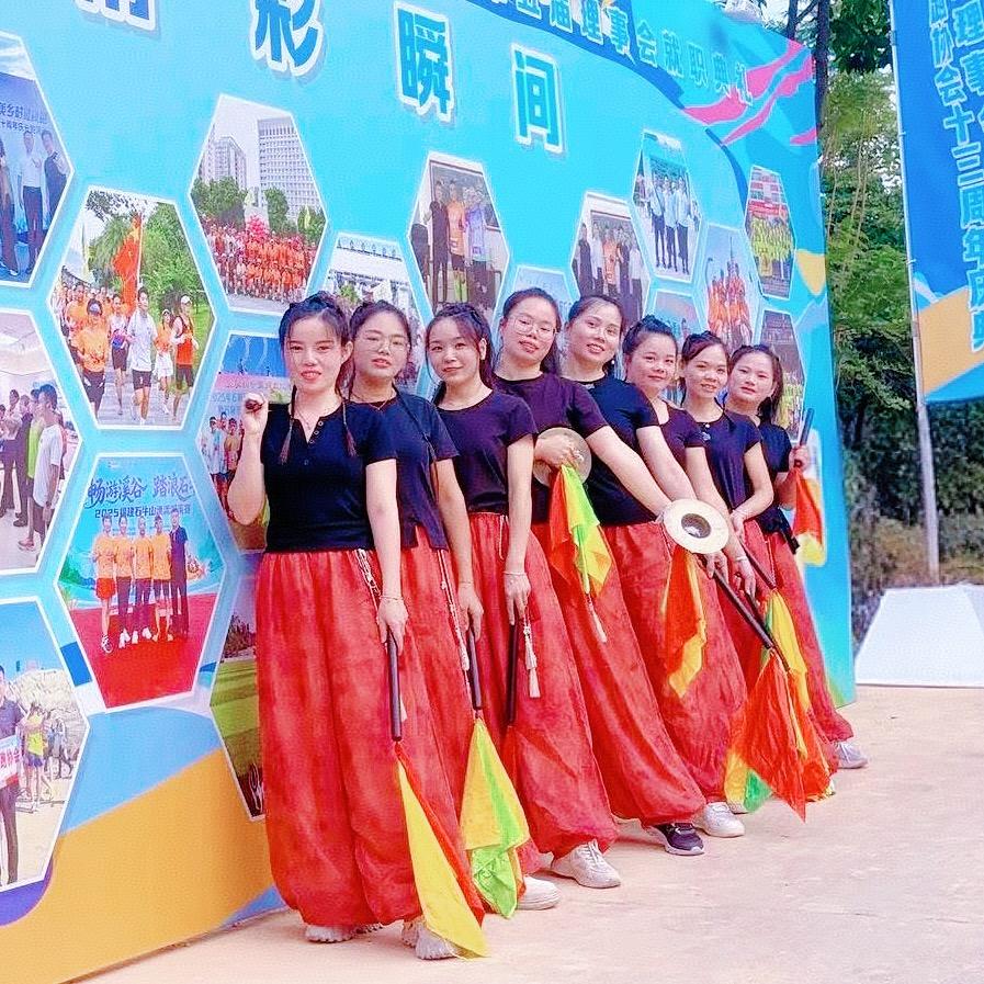 金狮战鼓队(招队员)