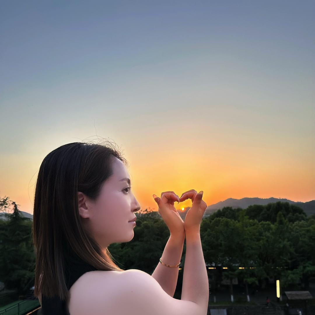 硕果（雷雷）
