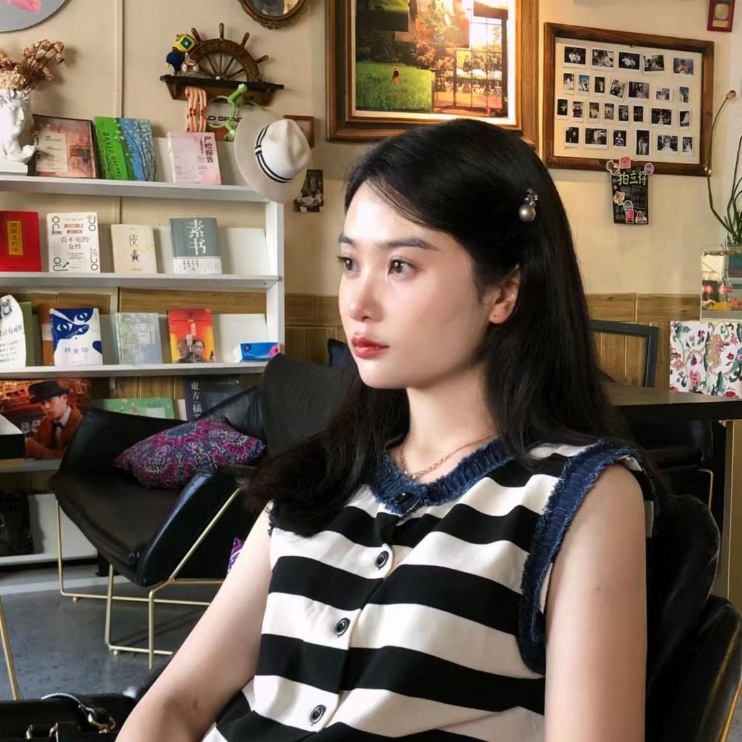 是一个敏感脆皮女