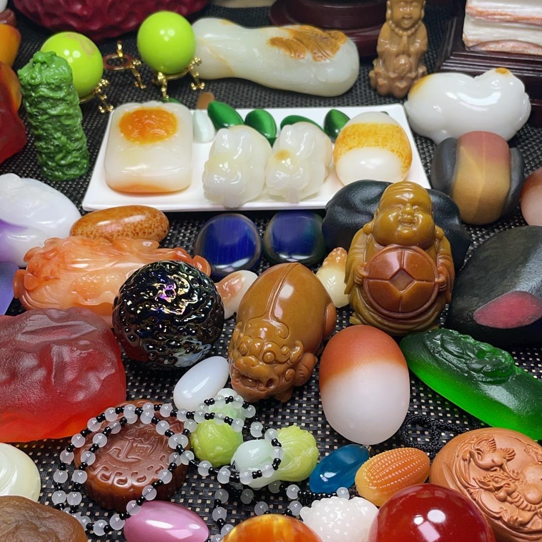 戈壁彩石老张杂货铺