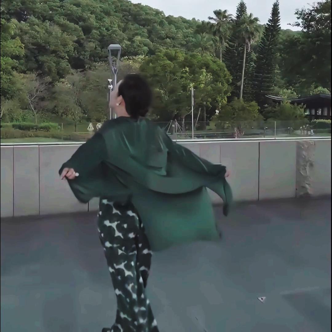 本真美学