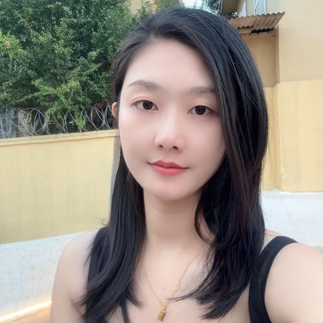草莓江江包