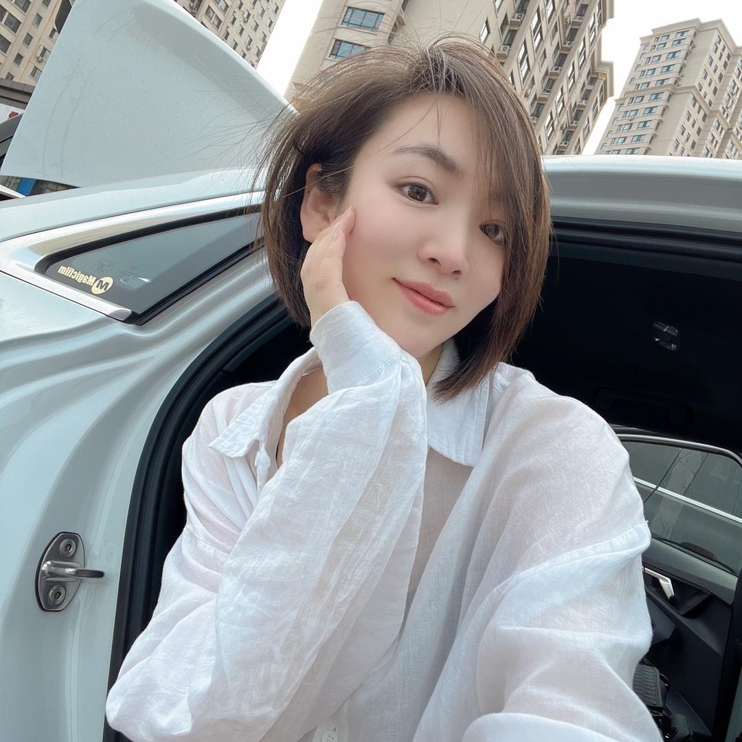 韩小韩【女装】