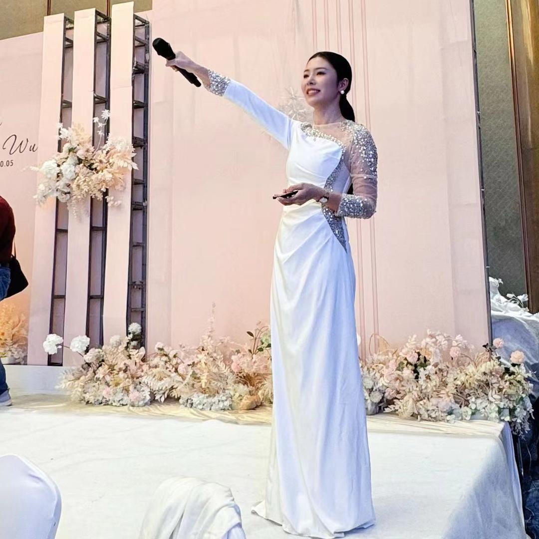 婚礼主持人郭华