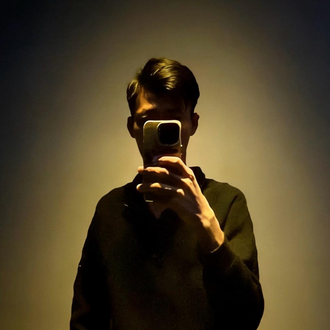 ོོོོ   ོ 一只小鹿🦌