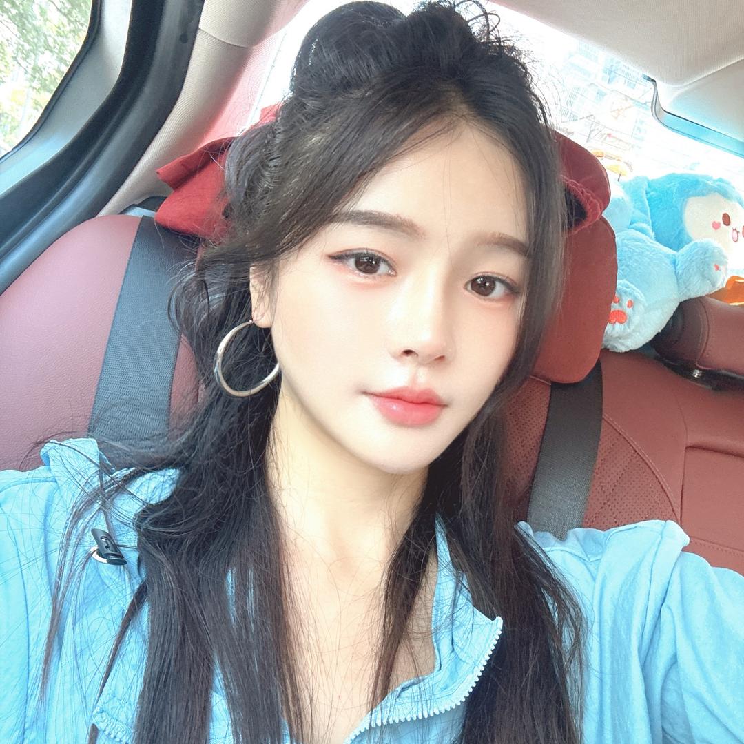 小小。