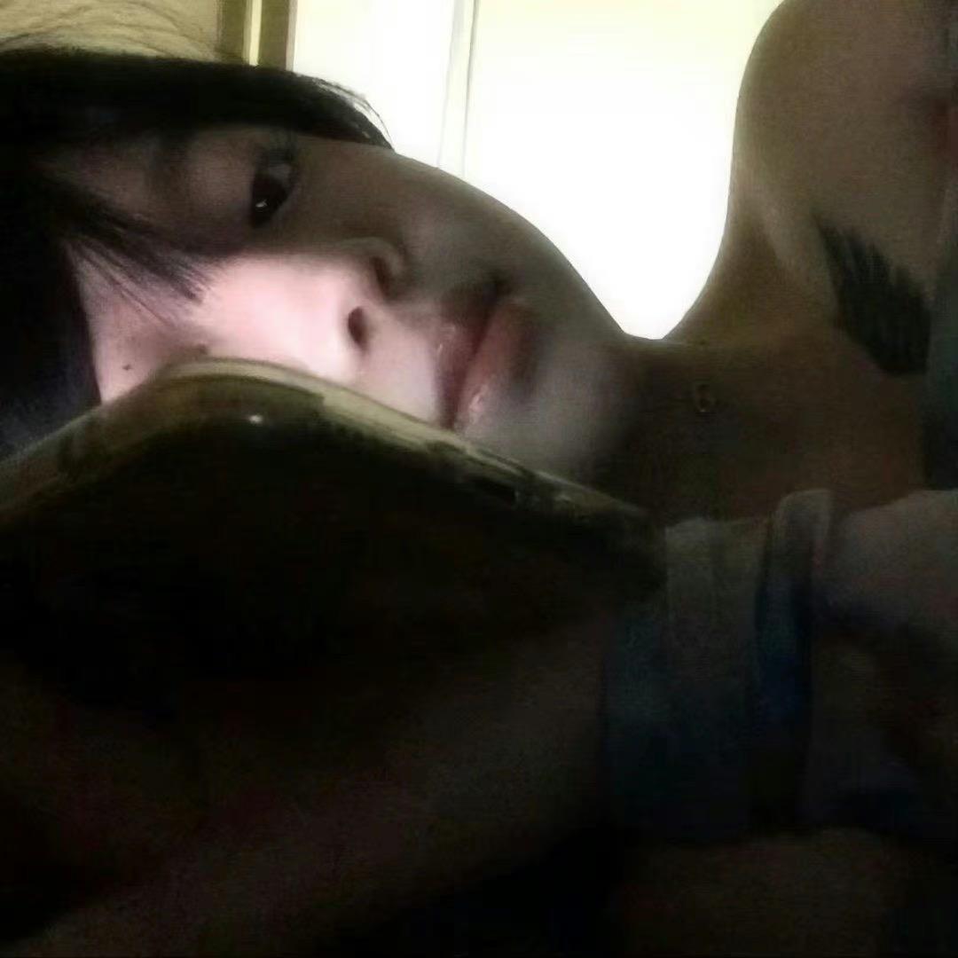 小段睡着啦