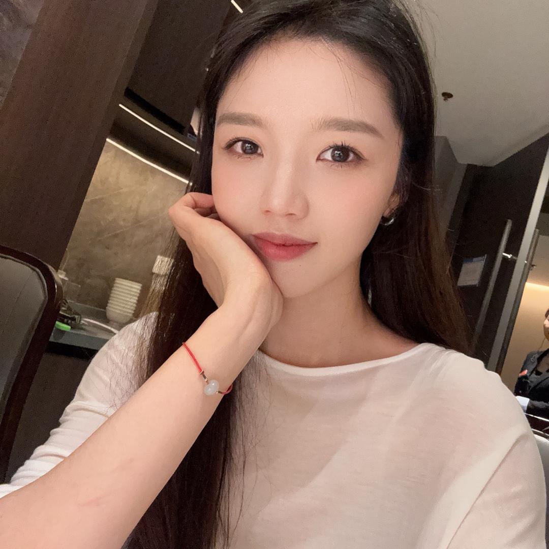 秋月🌙