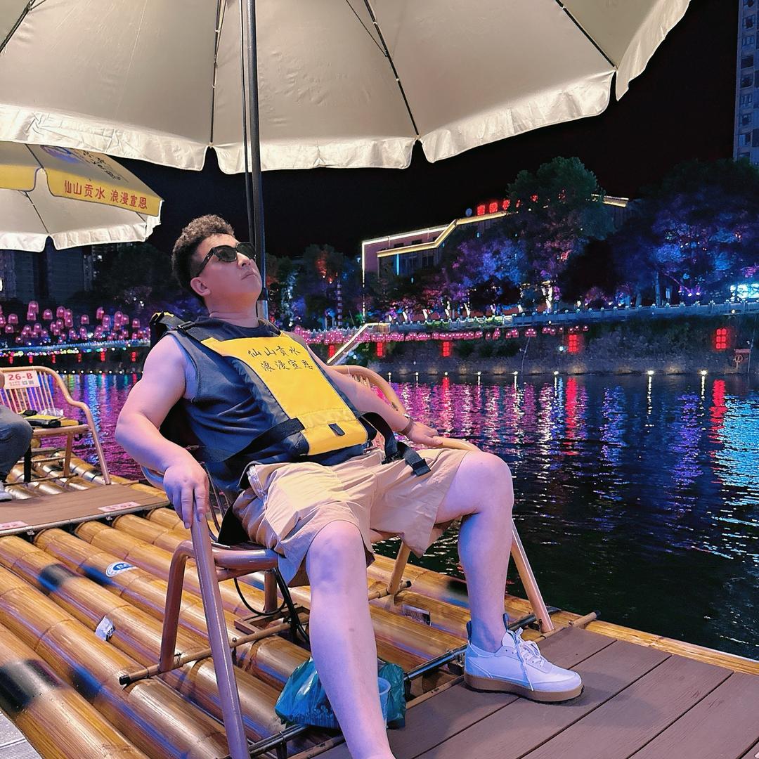 薄利音频AKG无线麦克风推广