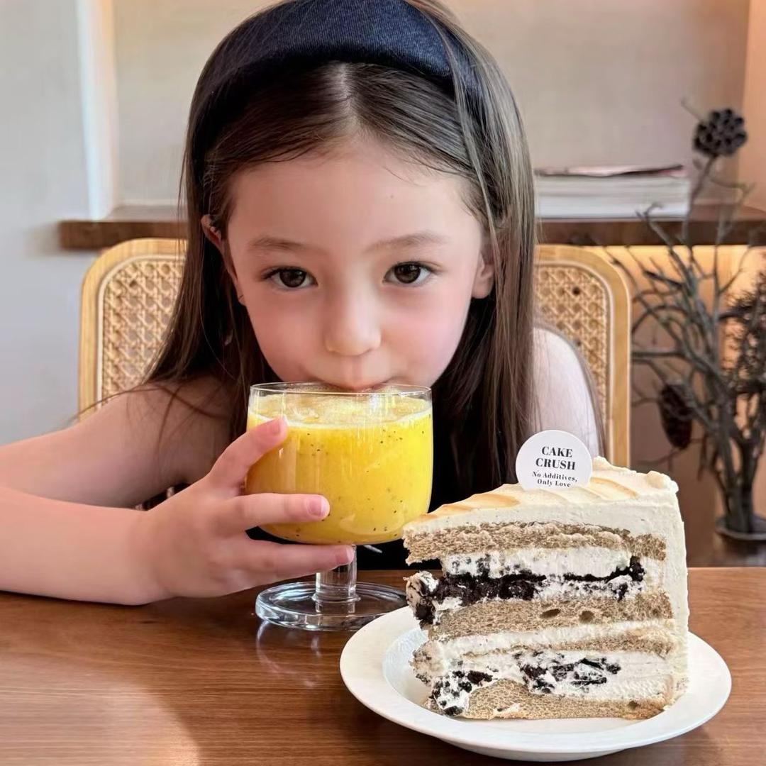 卖牛羊肉的小妮