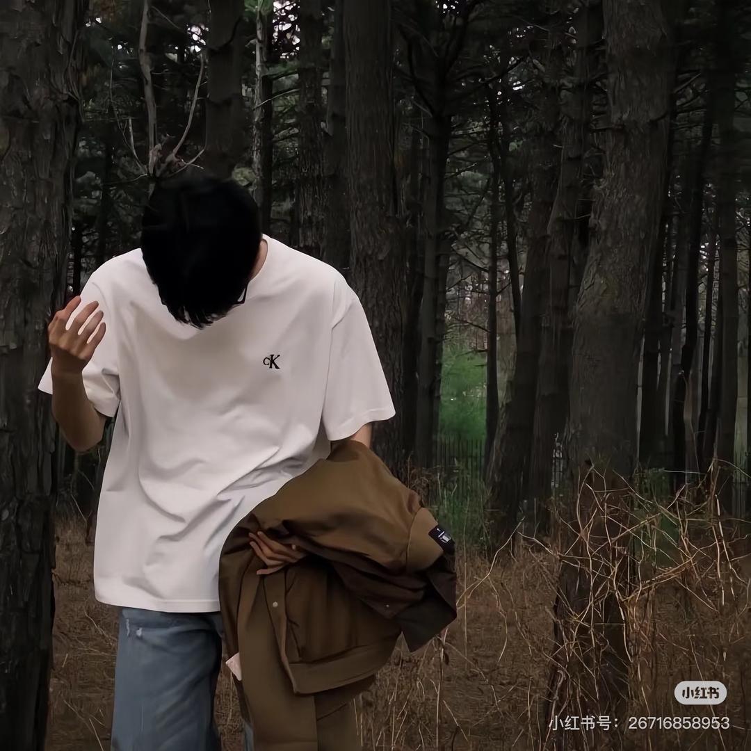 👀