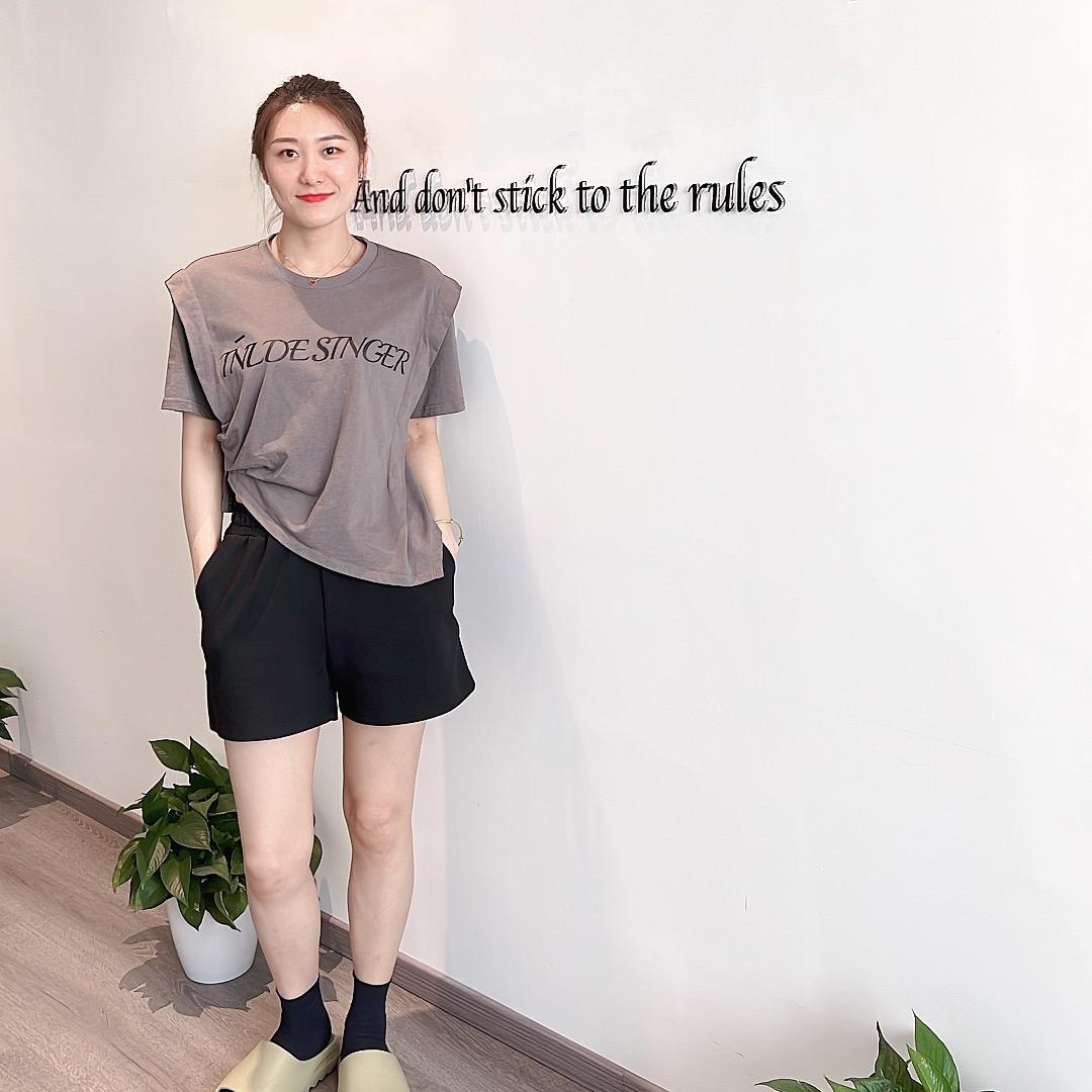 花朵服饰