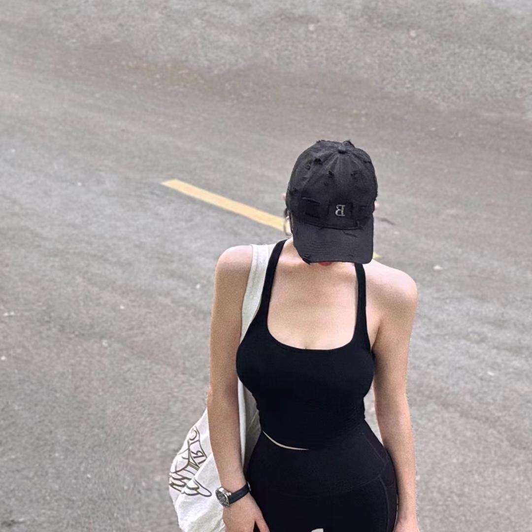 sss