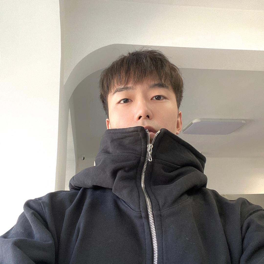 小治没吃饱