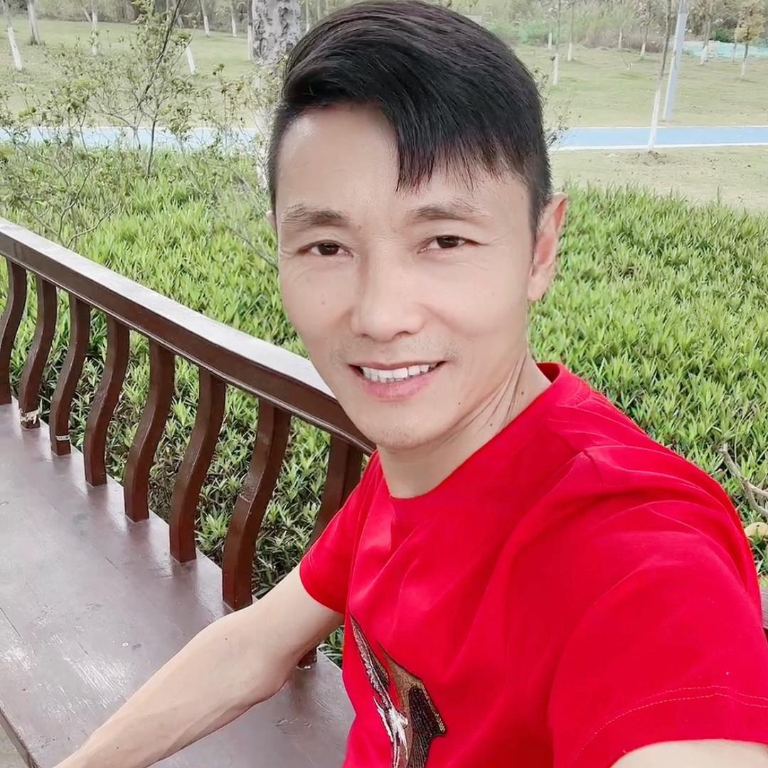 湖北海哥（广州一批服装买手）