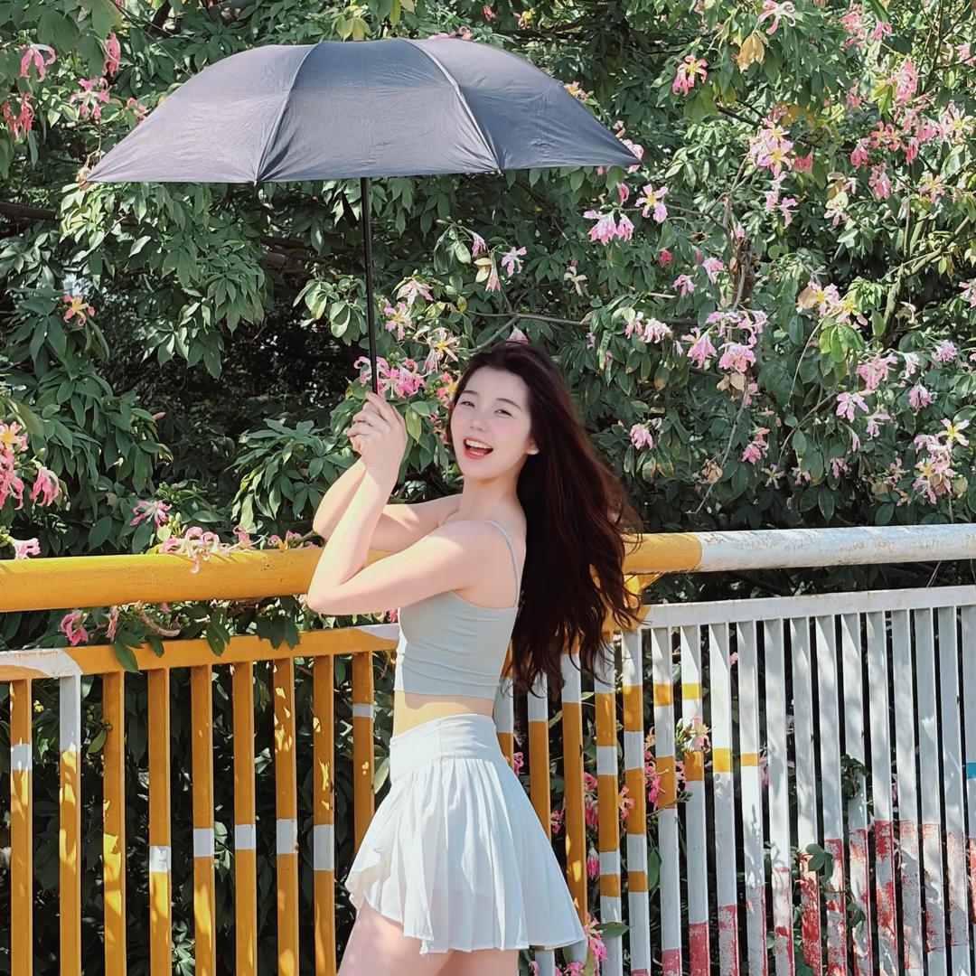 越.