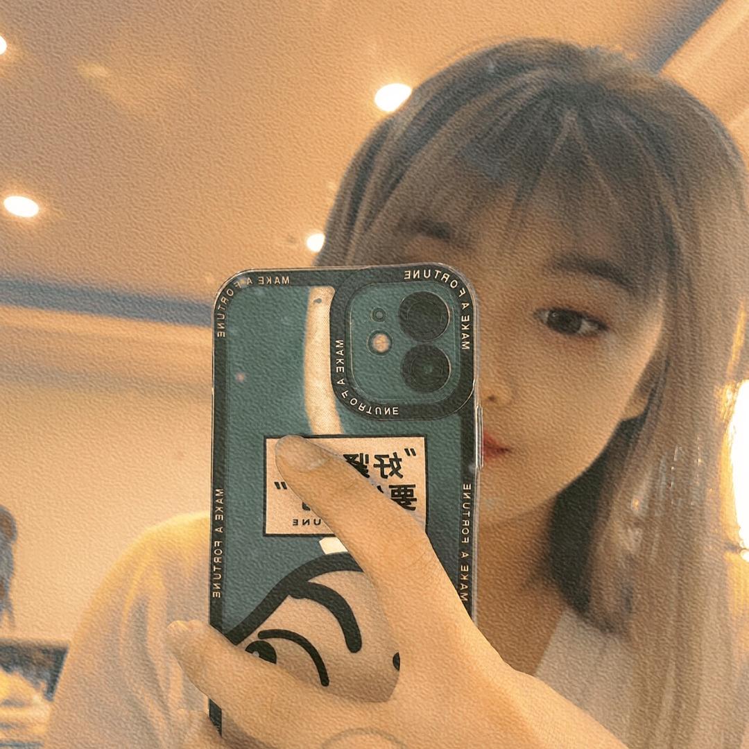 王 多 多
