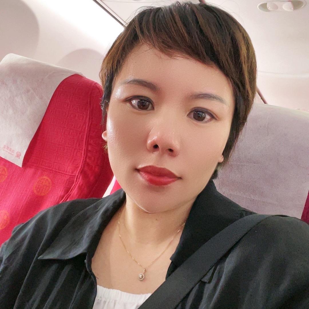 兰考县鸣阳尚品卡巴依服装店