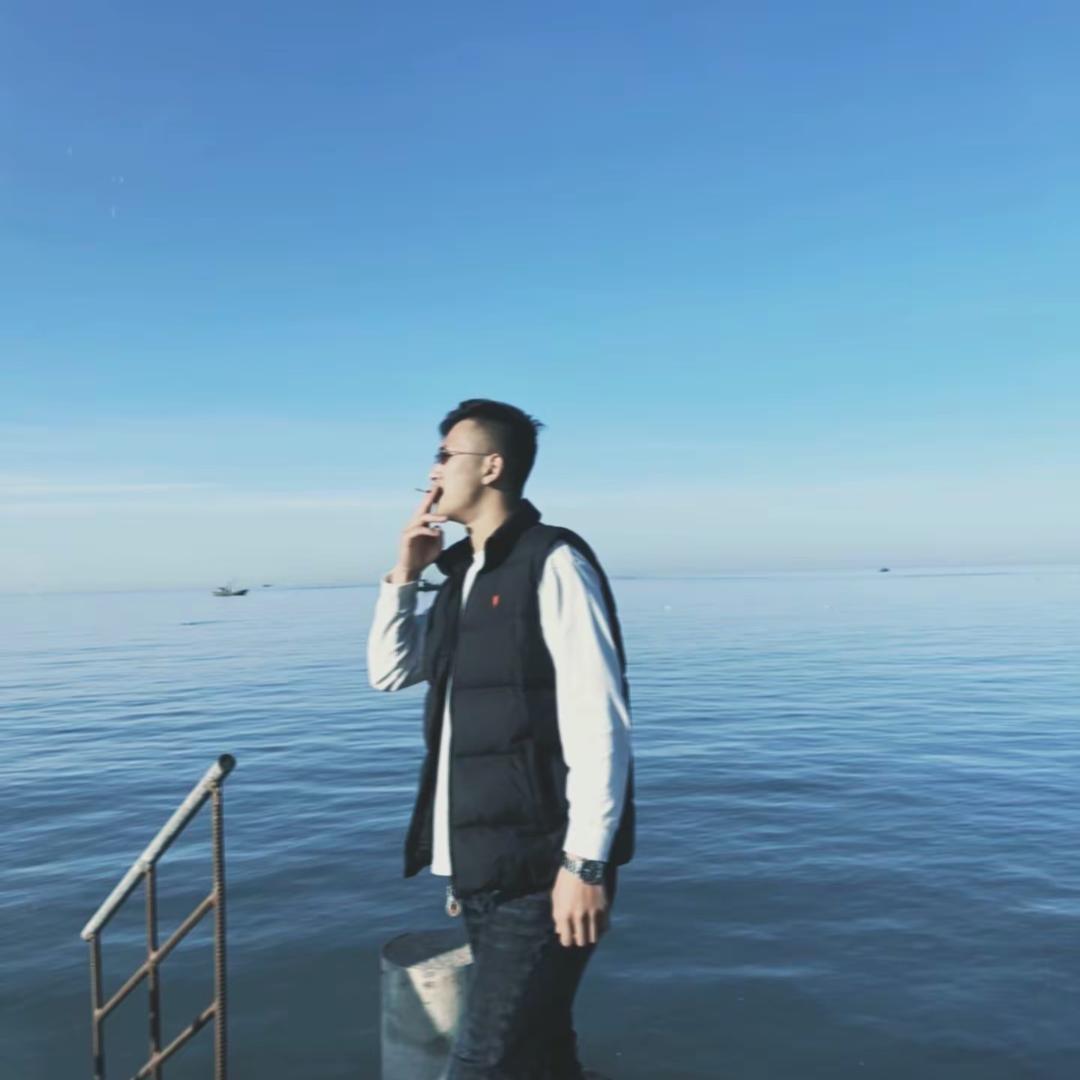 景泰杰（不会游泳的鱼）