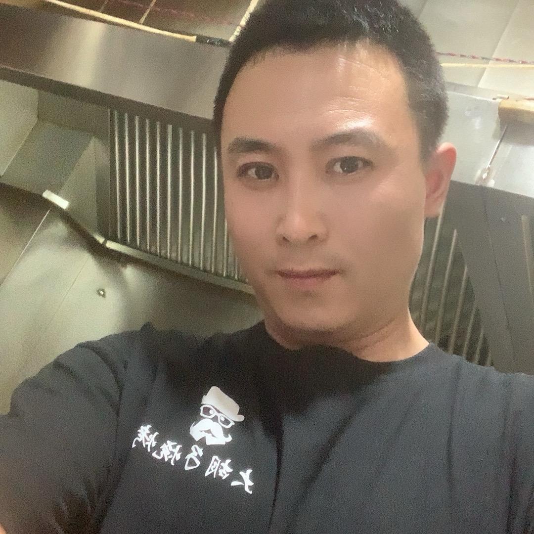 大胡子烧烤（行政总厨