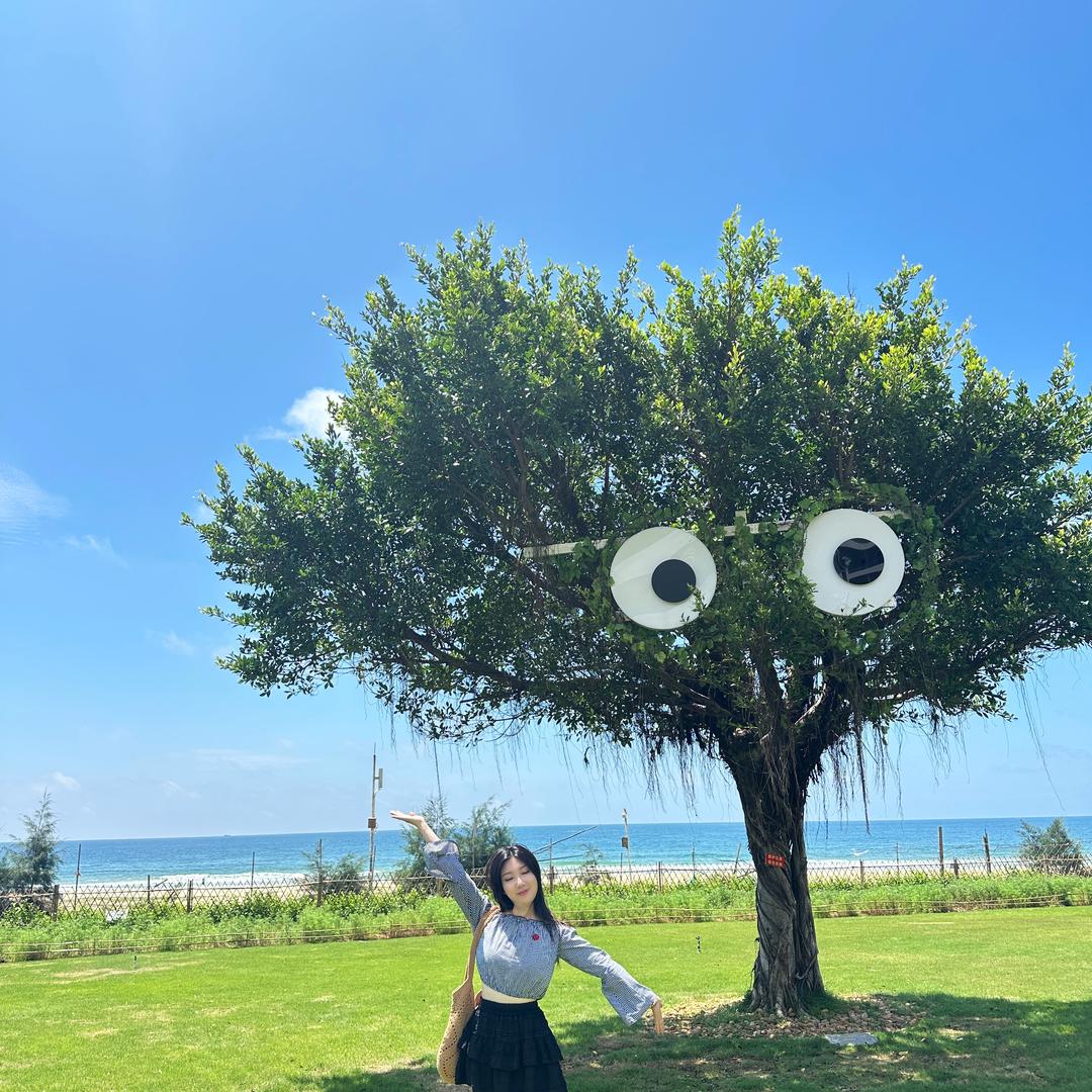 小何还在叛逆期