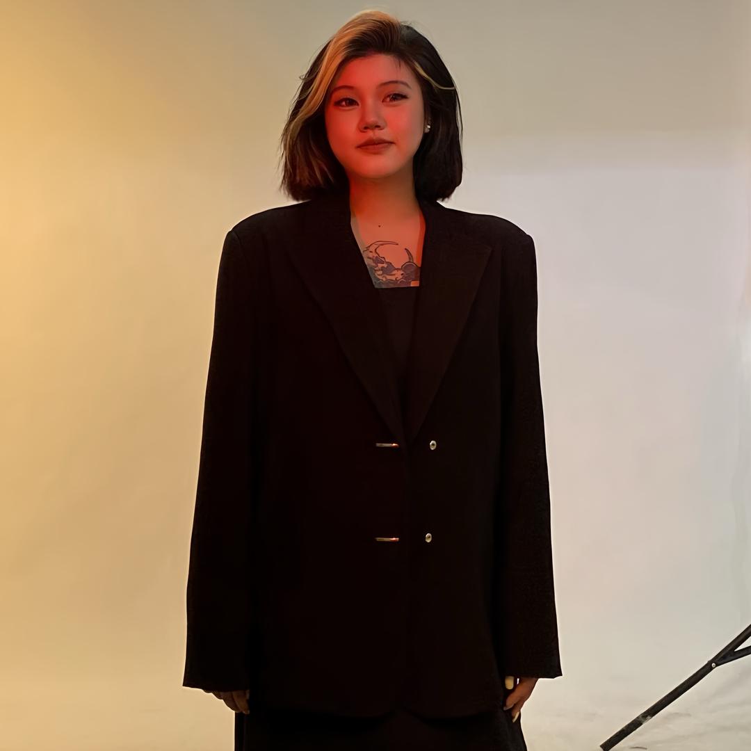 蓝蒂蔻化妆师_菲菲