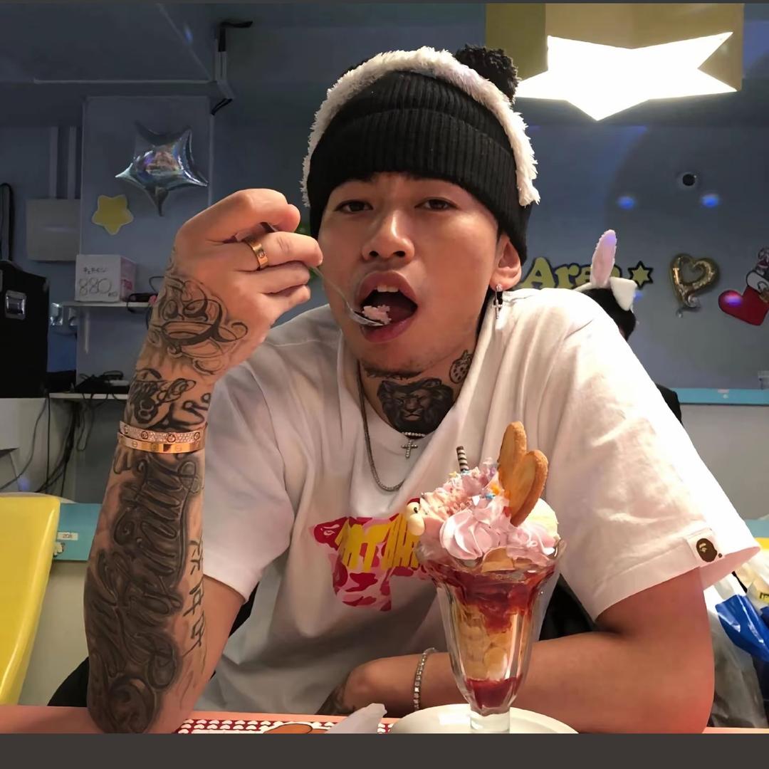 悲伤的麻辣香锅