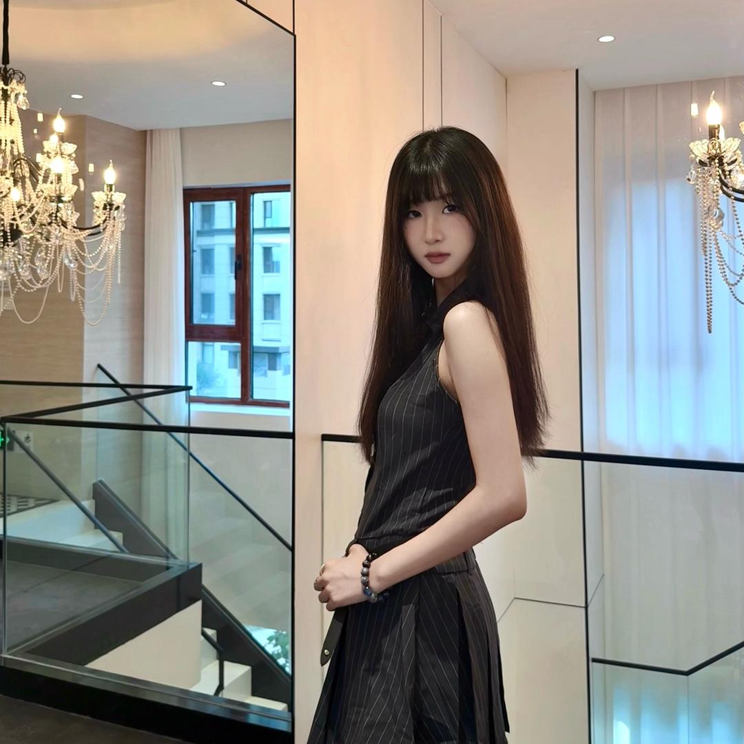 Y16